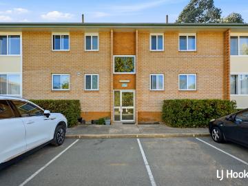 Curtin, Weston Creek, Yass Valley, Victoria