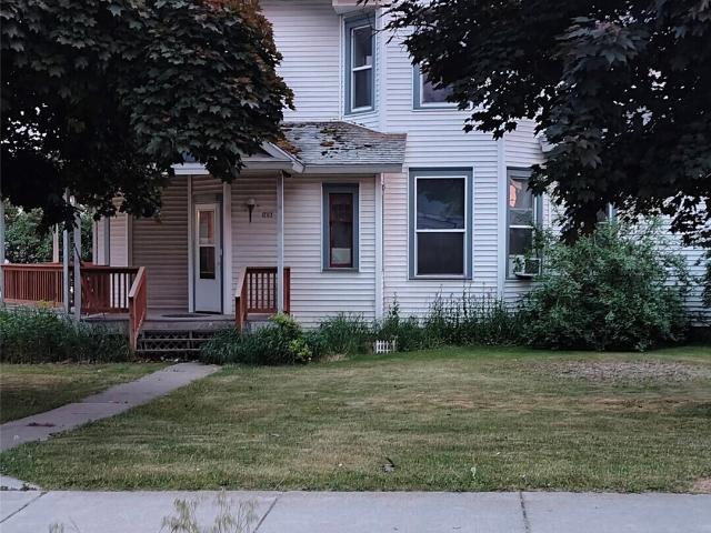 703 Washington