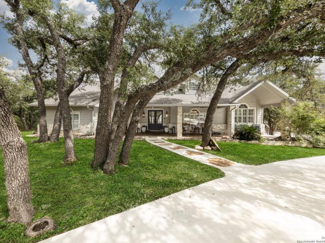 7046 Devonshire Dr, Spring Branch, TX 78070 | MLS #1950