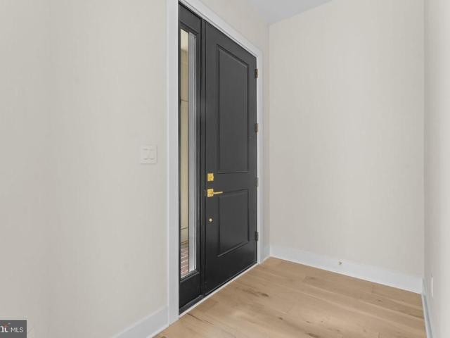 7047 liberty lane #32, mclean, us, va