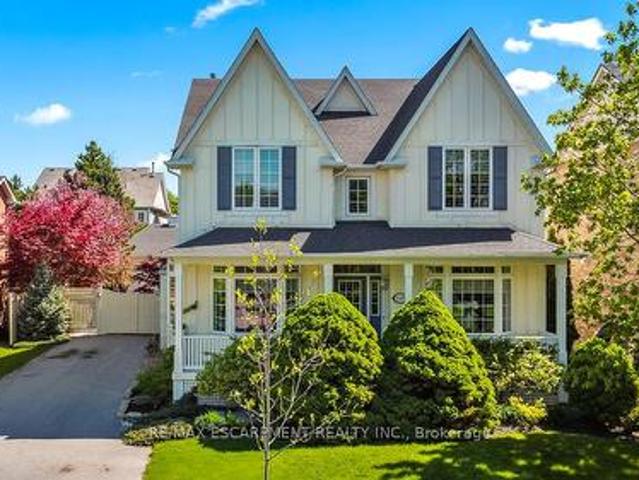 7049 Gaslamp Walk, Mississauga, ON, L5W 1A4 house for sale | Listing ID W13647 | Royal LePage