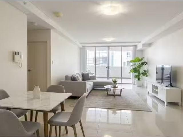 704/214 220 Coward Street, Mascot Apartment for rent Listed b.