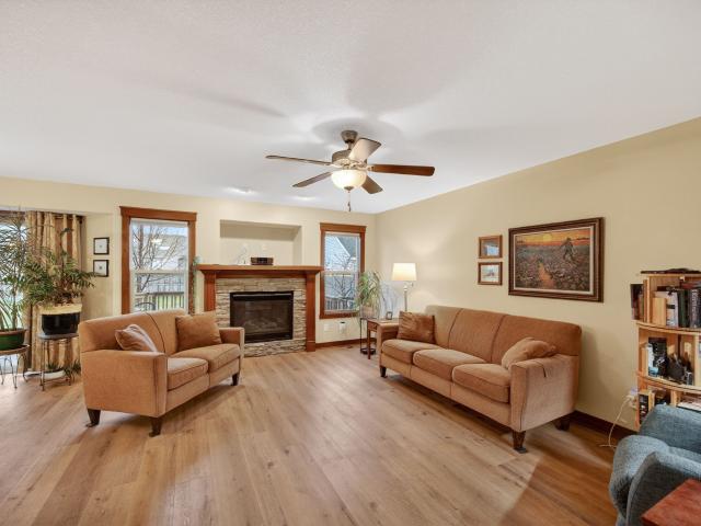 704 N 14th Avenue