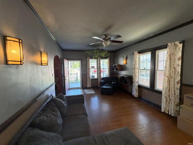 704 S Harlan Avenue