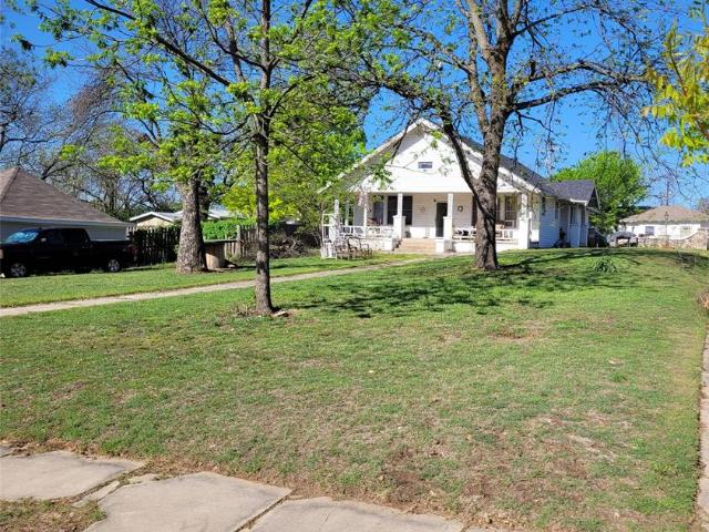 704 W Walcott Ave, Comanche, TX 76442 | MLS #20897