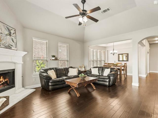 705 Challenger Drive