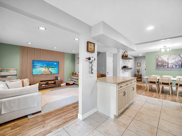 705 Clearwater Court
