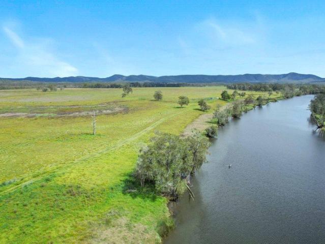 705 Acres | Productive River Flats | Proven Grazing Country