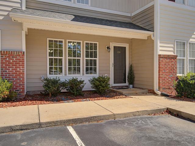 705 Glen Road 104
