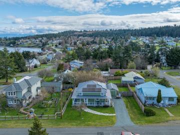 705 Haller St NE, Coupeville, WA 98239 | MLS #2490