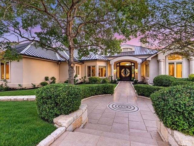 705 Sky Hawk, Horseshoe Bay, TX 78657