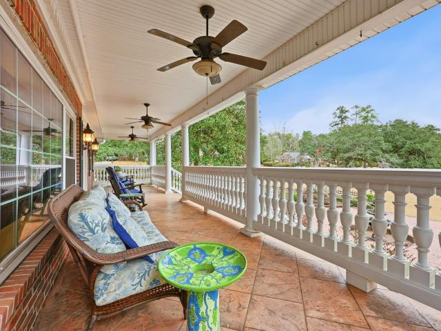 705 Woodland Dr