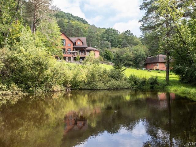 7064 Ellicottville Maples Road