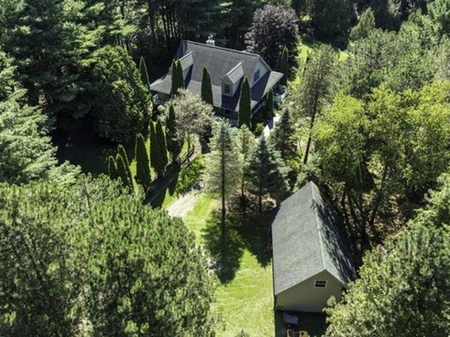 7066 Wiltsie Rd, Lexington, MI 48450