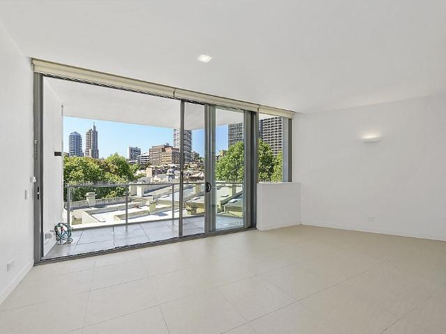 70/68 Sir John Young Crescent, Woolloomooloo NSW 2011 Apartment For Rent | Domain