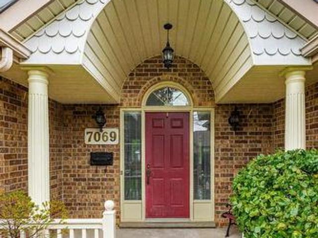 7069 Diane Crescent, London South V, ON, N6P 1G2 house for sale | Listing ID X13582 | Royal LePage