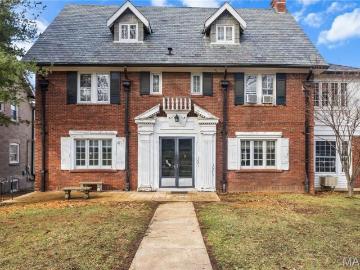 7061 Maryland Avenue, University City, US, MO