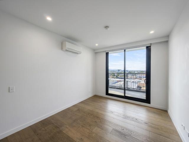 706/2 Connam Avenue Clayton, VIC 3168