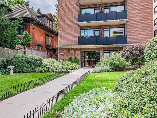 706 78 Warren Road, Toronto | Sold, C12660 | Condos. Ca