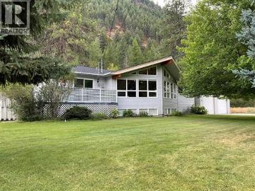 706 Central Avenue, Midway, BC, V0H 1M0 house for sale | Listing ID 10372 | Royal LePage