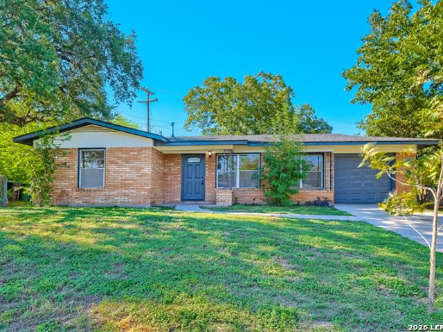 706 Clearview Dr