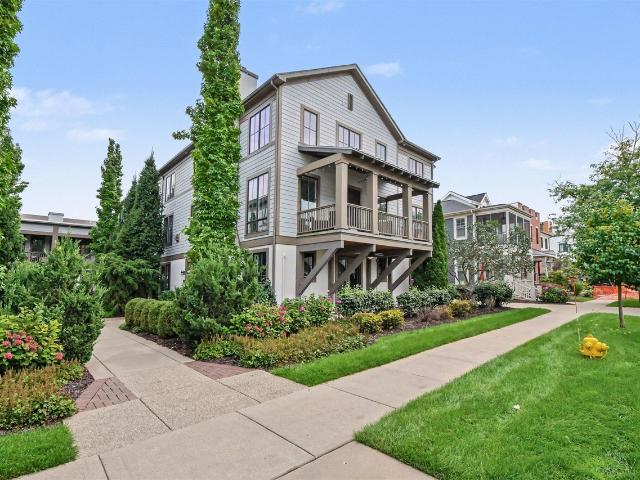 706 Croswell Avenue