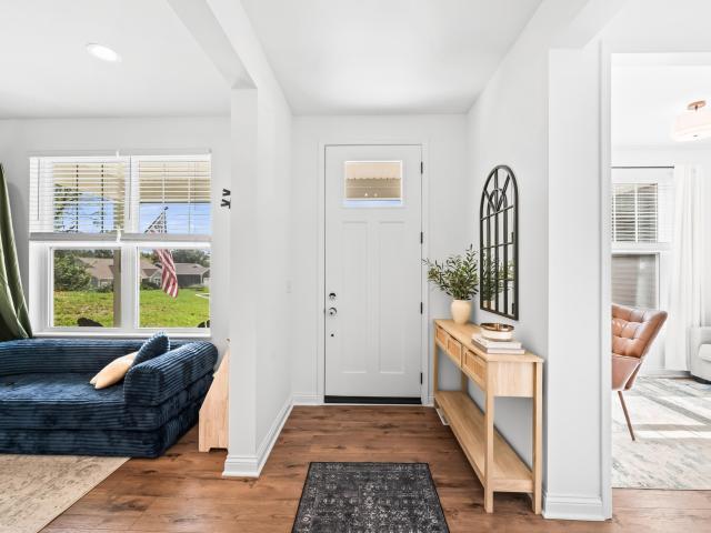 706 Arbor Ridge Dr