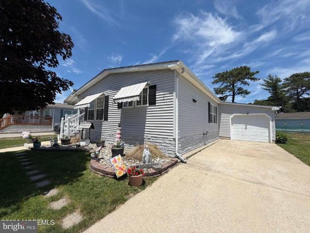 706 Evergreen Court