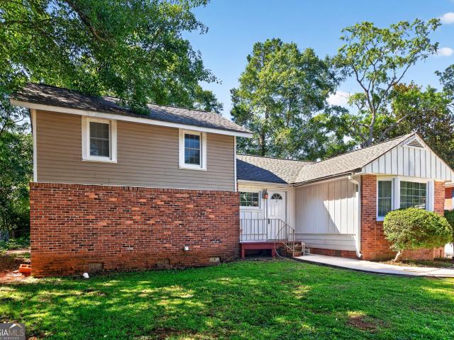 706 Kingston Road