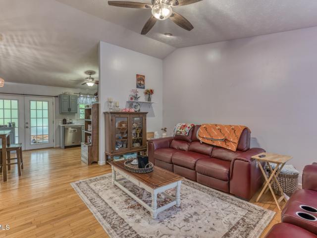 706 Old Stage Road