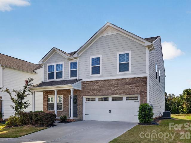 706 Scotch Meadows Loop