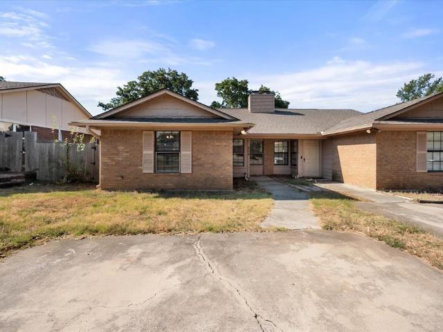 706 Woodland Court
