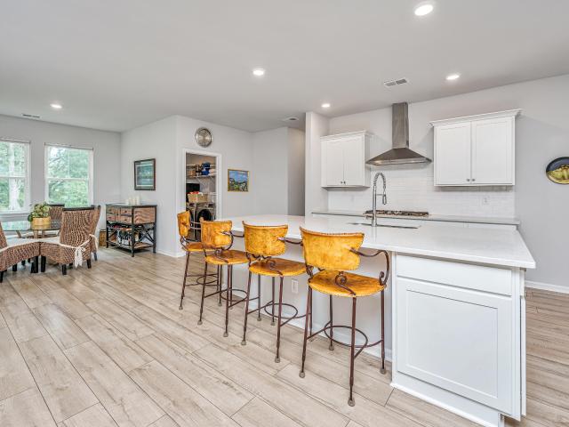 7074 Pumpkinseed Drive