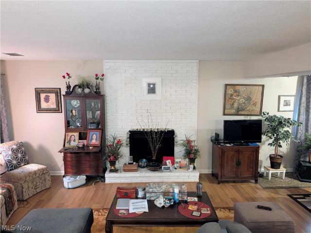 7075 Bristlewood Drive