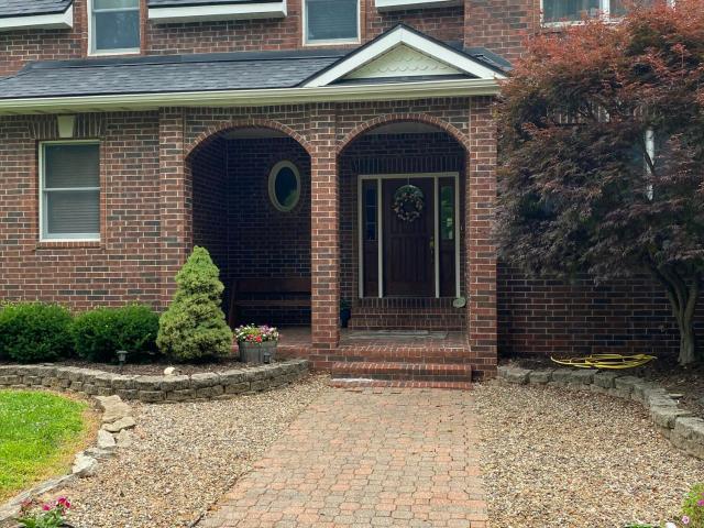 7071 E Farm Road 194