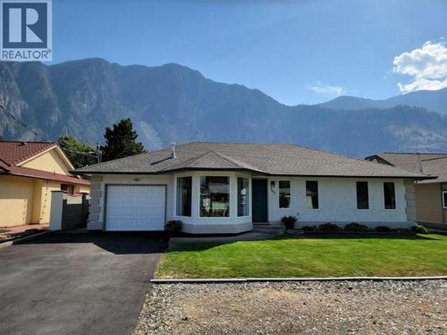707 12Th Avenue, Keremeos, BC, V0X 1N3 house for sale | Listing ID 10399 | Royal LePage