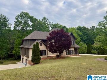 707 Saint Andrews Parkway