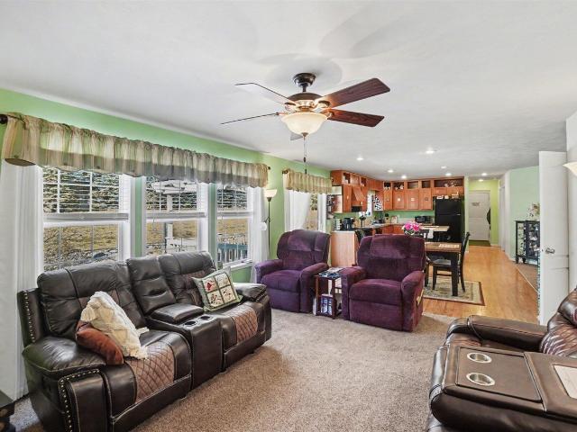 707 Peach Lane