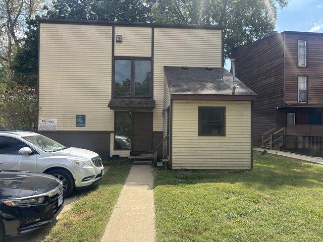 707 W Elm St, Urbana, IL 61801