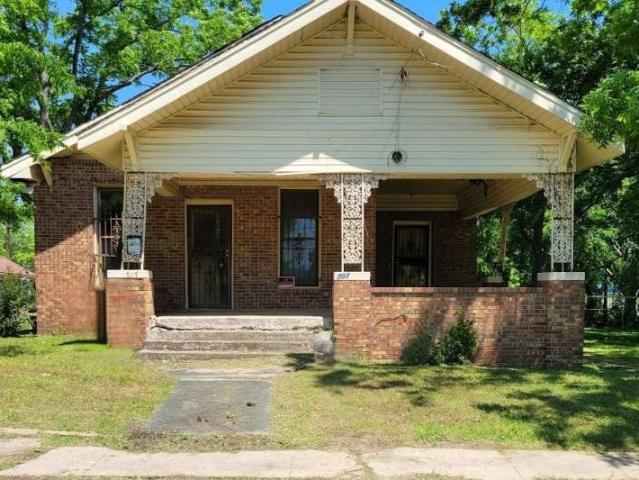 707 W Houston St, Clarksville, TX 75426 | MLS #57942
