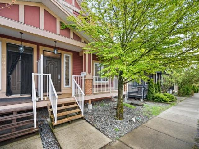 7088 Street, Surrey, BC, V3W 5S2 house for sale | Listing ID R3156 | Royal LePage