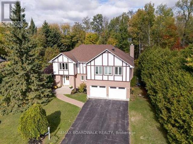 7089 Bush Drive, Ottawa, ON, K4P 1M8 house for sale | Listing ID X13628 | Royal LePage