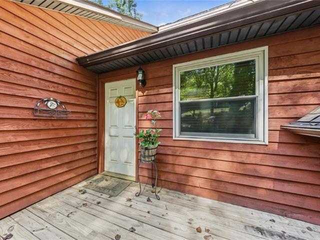 708 Cobb Trail