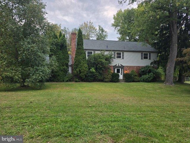 708 Camp Woods Rd, Villanova, PA 19085
