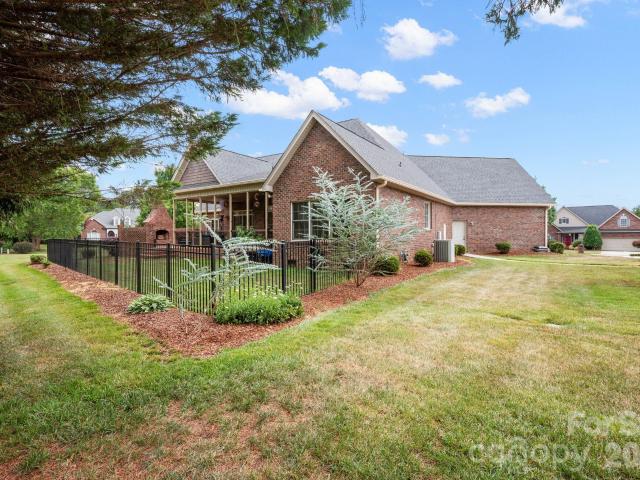 708 Cedar Hill Drive