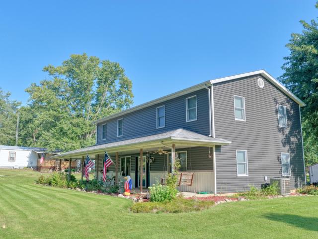 708 E Walnut Street