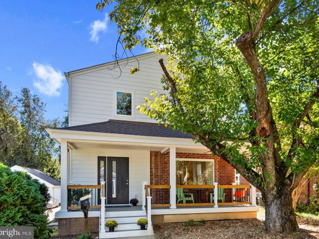 708 Hankin St, Silver Spring, MD 20910 | MLS #MDMC2204