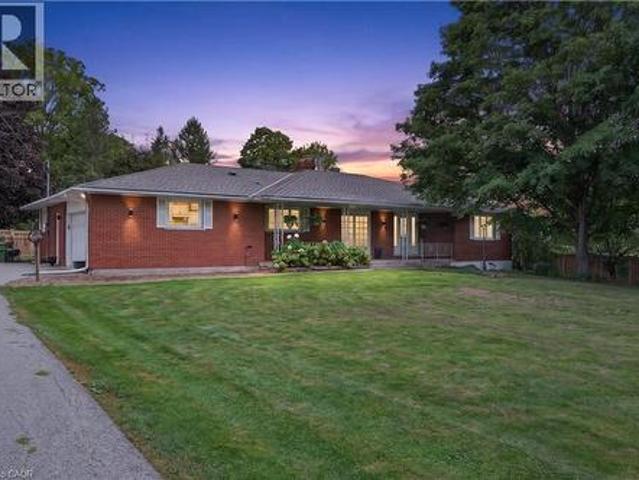 708 Old #8 Highway, Rockton, ON, L0R 1X0 house for sale | Listing ID 40865 | Royal LePage