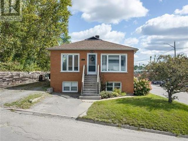 708 Lawson Street, Sudbury, ON, P3E 4H3 house for sale | Listing ID 2130 | Royal LePage