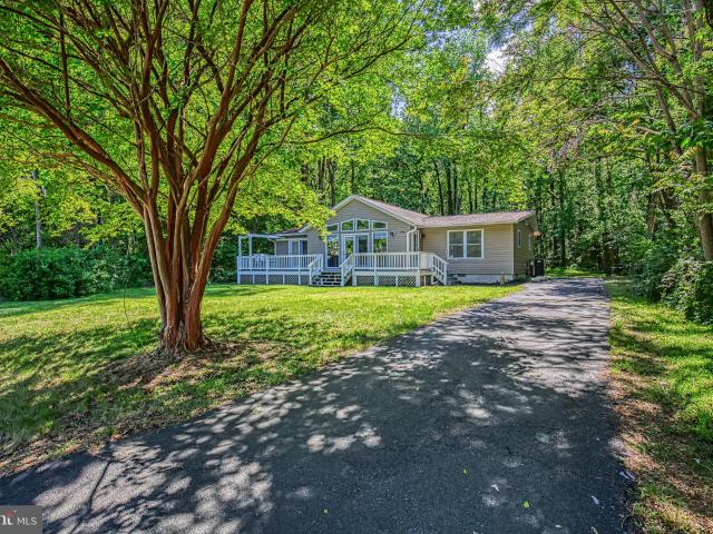708 Monument Dr, Montross, VA 22520 | MLS #VAWE2011